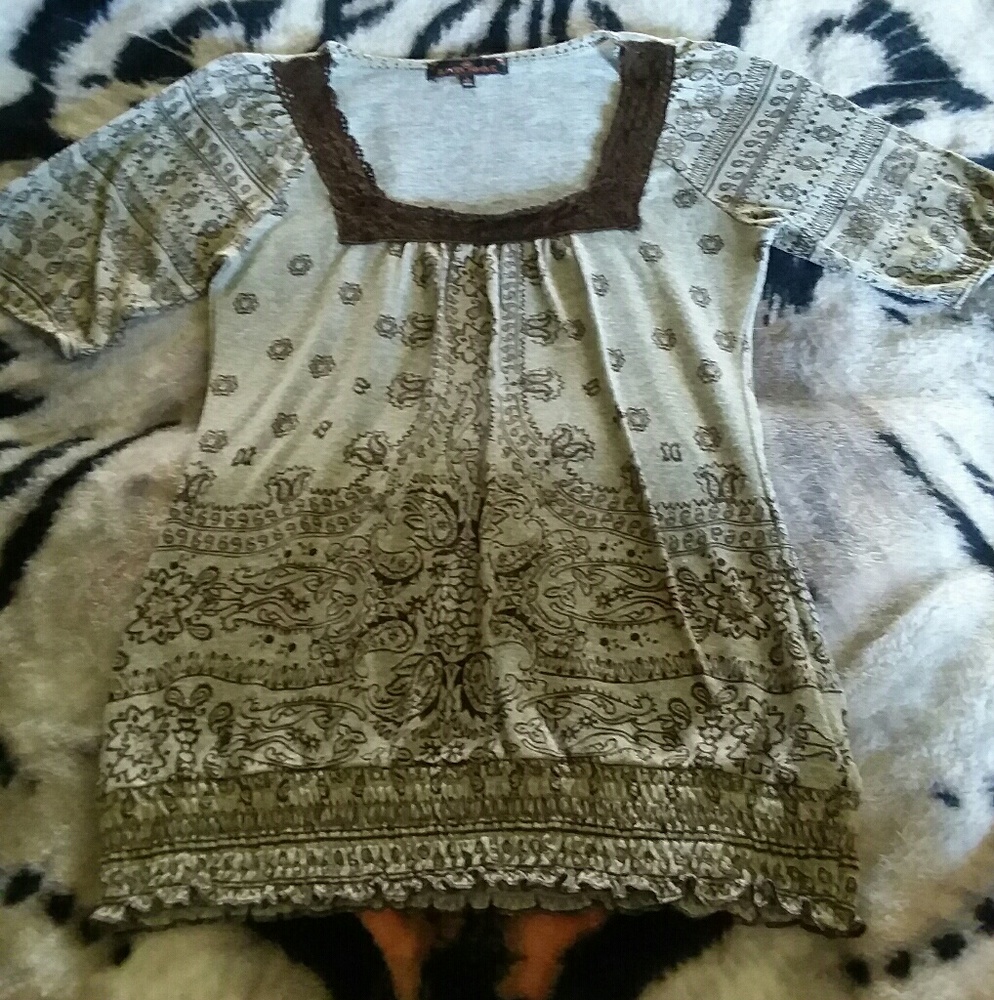 Almost Famous Paisley Print Hippie Peasant Top